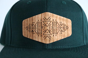 Ornament 2 hat - Red oak wood